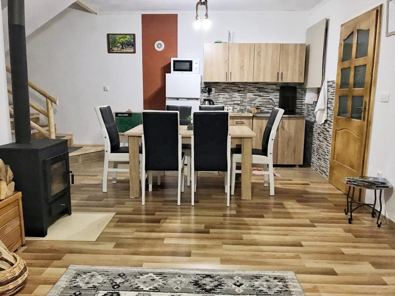 Chalet Kujta Peje Kültér fotó
